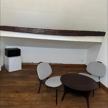 Elegant 1br With Contemporary Design In Apartment *